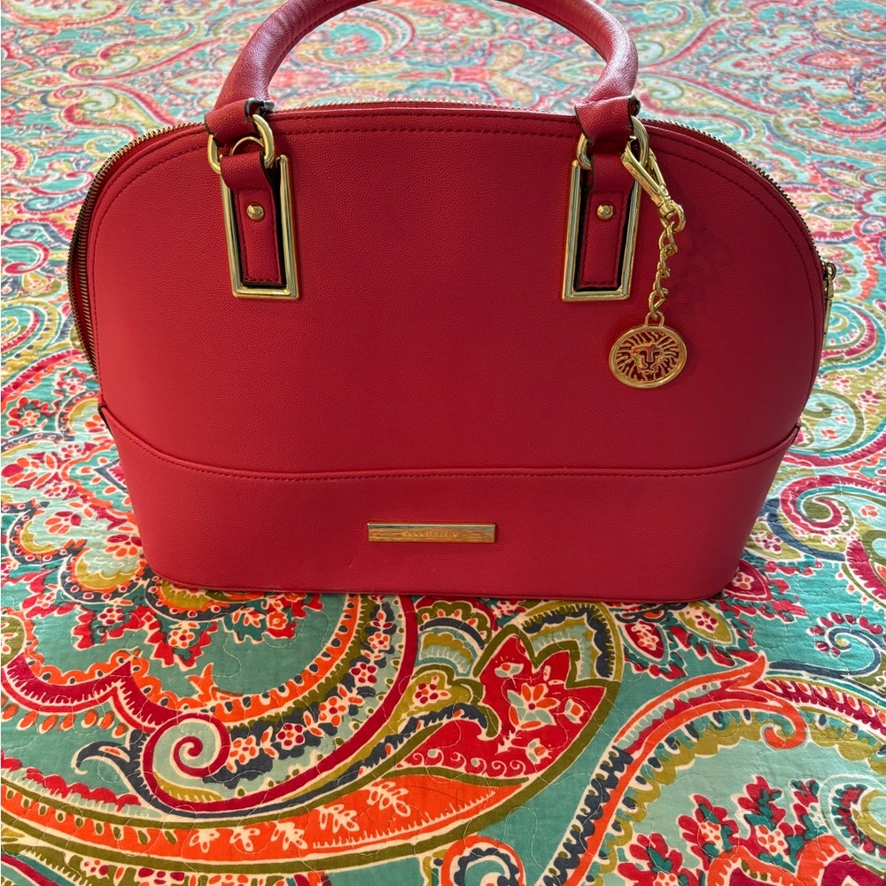 Beautiful Anne Klein purse!  Gorgeous and absolutely spotless!